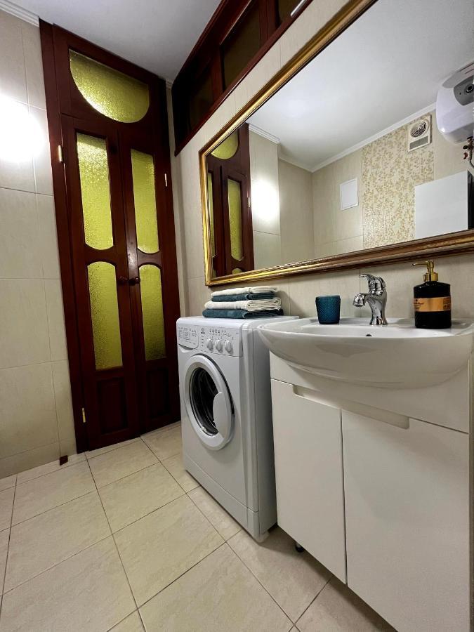 Апартаменты Центр Крещатик Kiev Bagian luar foto